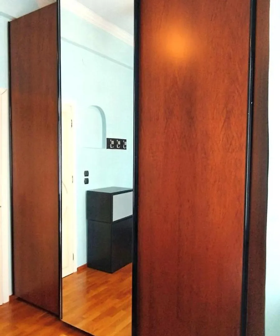 Elegant Tsimiski Neoclassical Apartment Salonicco