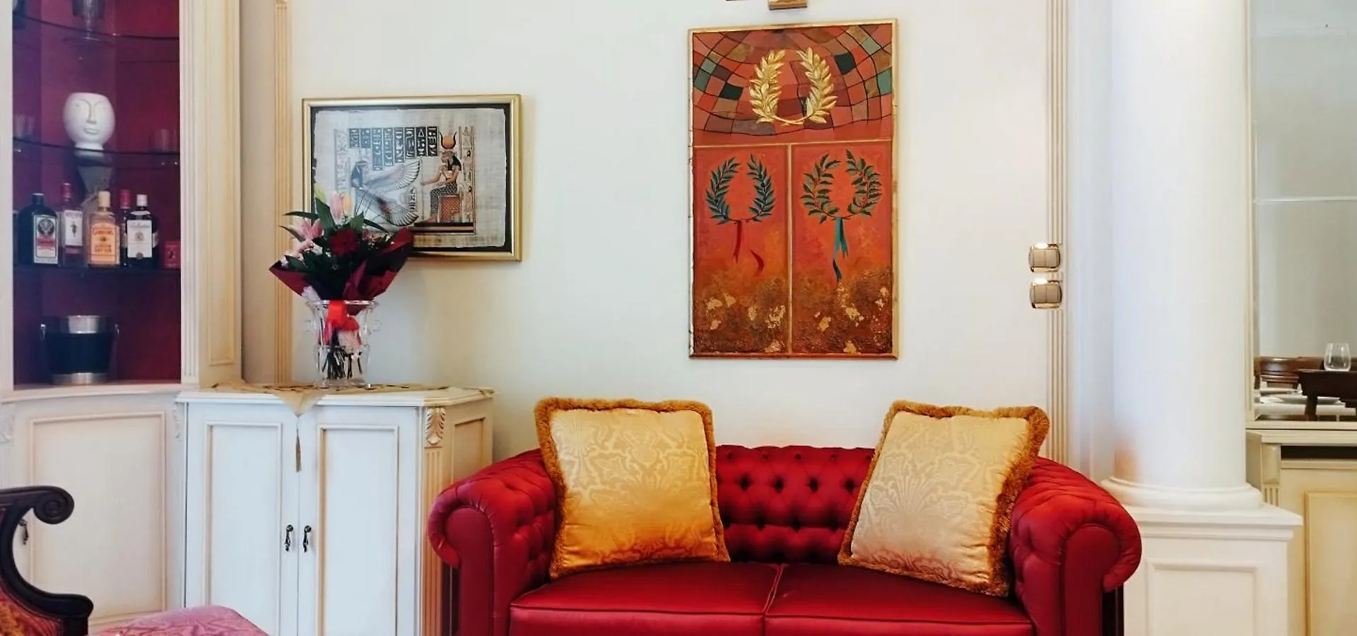Elegant Tsimiski Neoclassical Apartment Salonicco